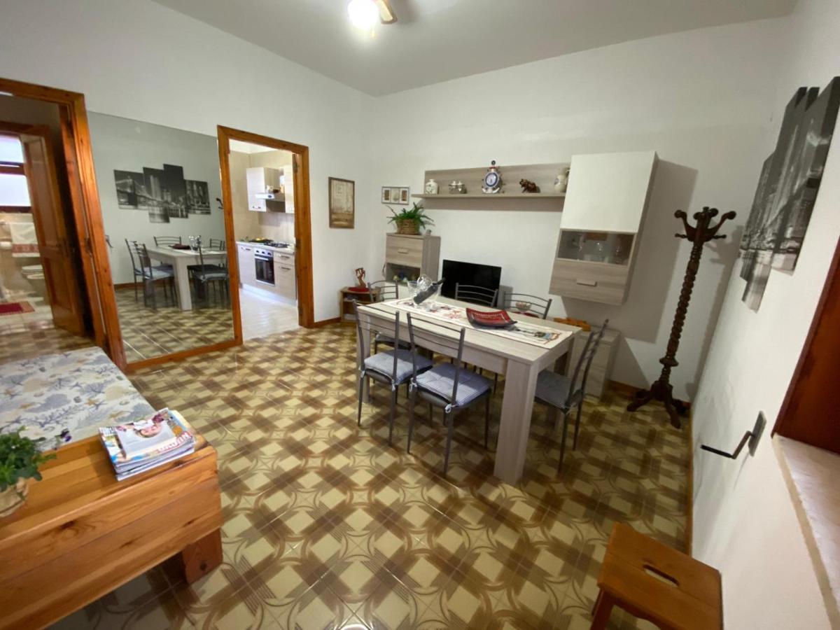 Oasi Di Mare Appartement Torre dell'Orso Buitenkant foto